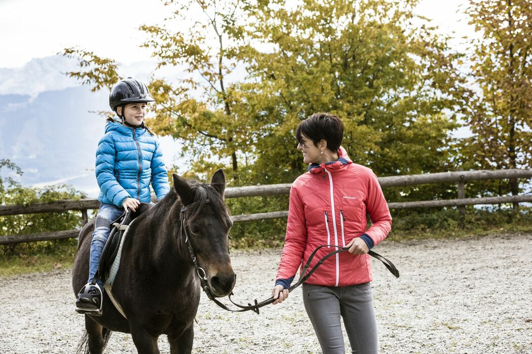 Reitkurs starten im Kinderhotel Allgäuer Berghof