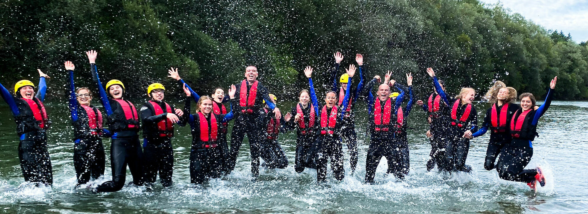 Azubi Ausflug zum Rafting im Allgäu vom Kinderhotel Allgäuer Berghof