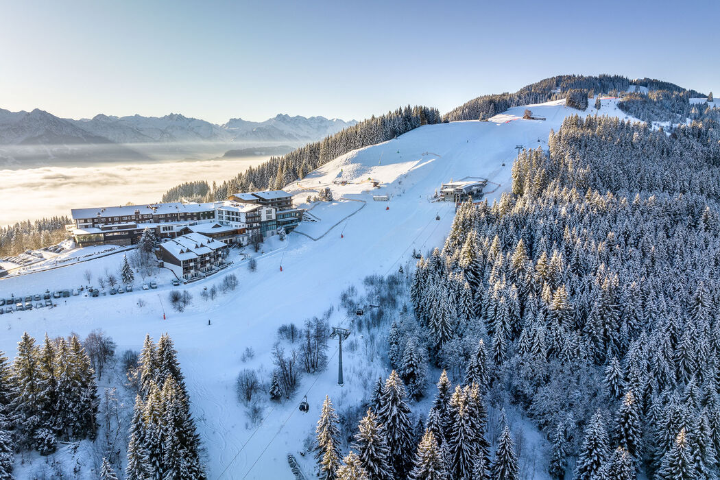 Skifahren lernen mit Kindern im Kinderhotel Allgäuer Berghof
