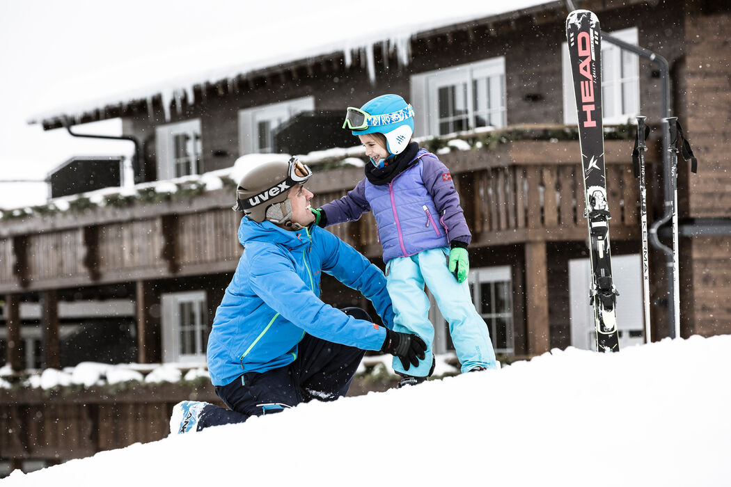 Winterurlaub im Allgäu direkt an der Skipiste im Kinderhotel Allgäuer Berghof